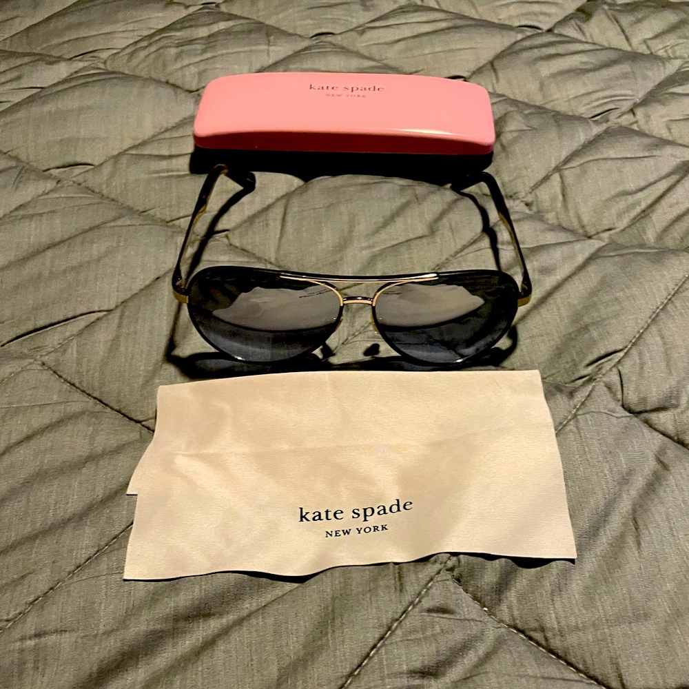 Like new Kate Spade aviators